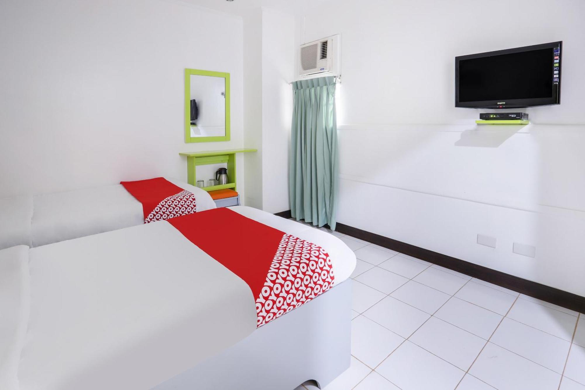 Oyo 210 Apple Tree Suites Себу Экстерьер фото